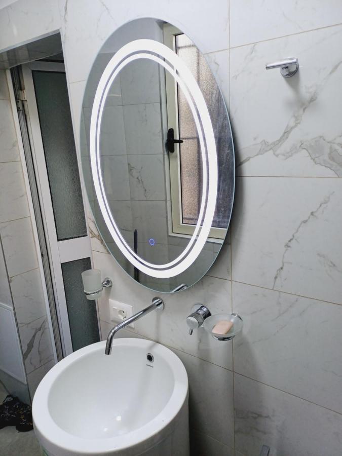 Regis Apartment Tirana Kültér fotó