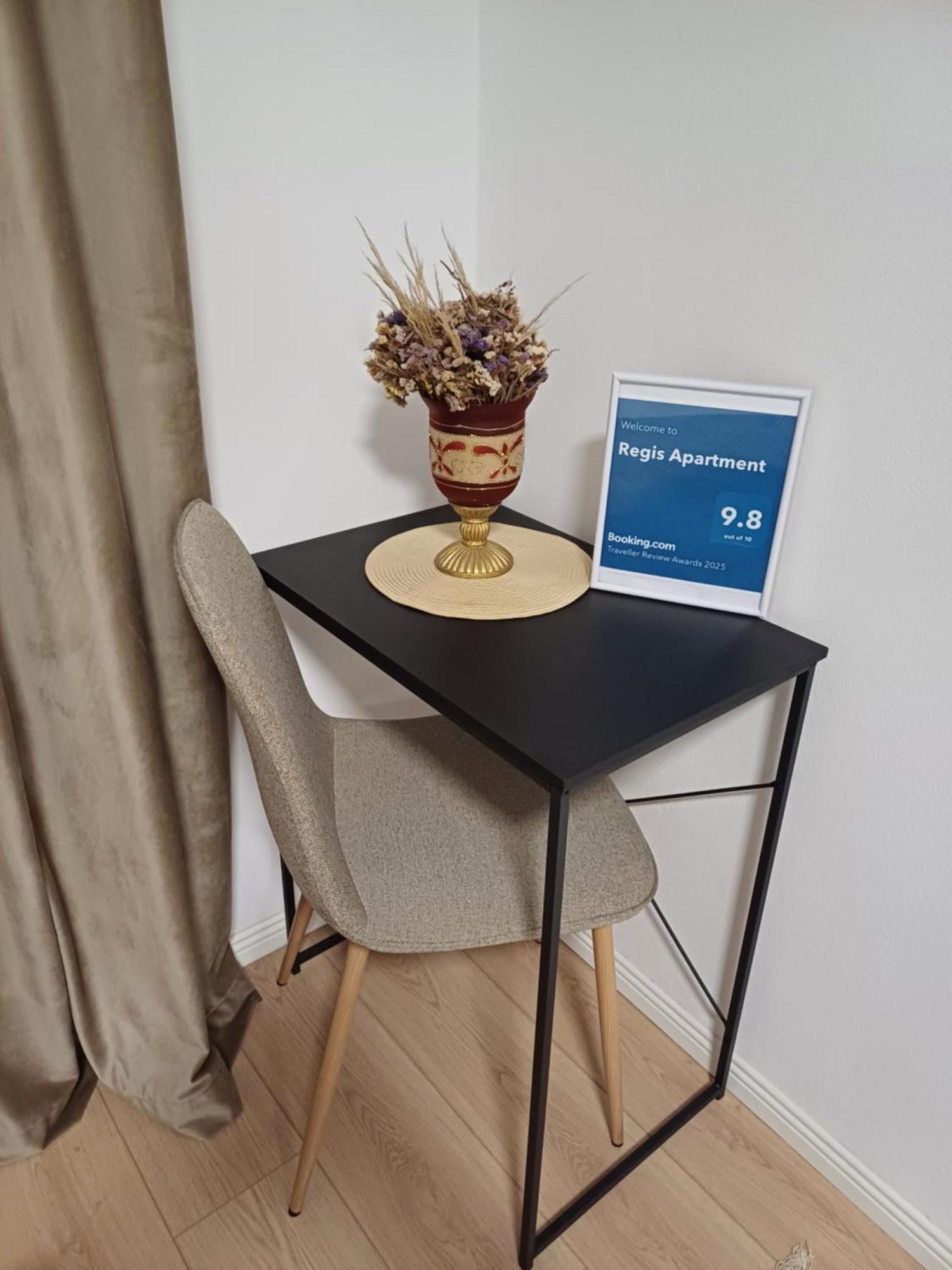 Regis Apartment Tirana Kültér fotó